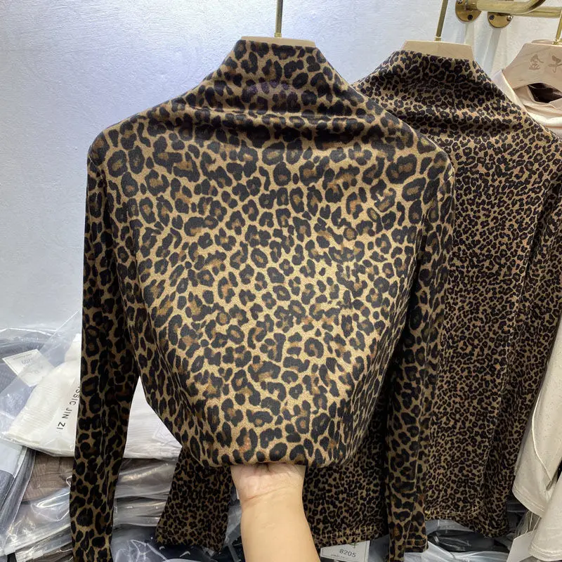 

Cashmere slim half high collar Leopard Print Long Sleeve T-Shirt