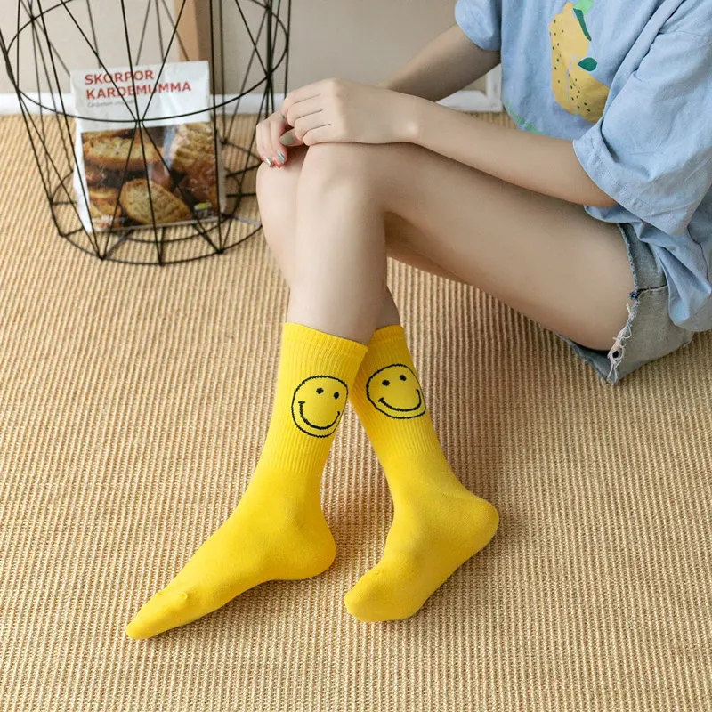 

Fashion Cute Big Smile Face Pure Color Women Socks Cotton Creative Personality Funny Socks For Ladies Meias Chaussette Femme