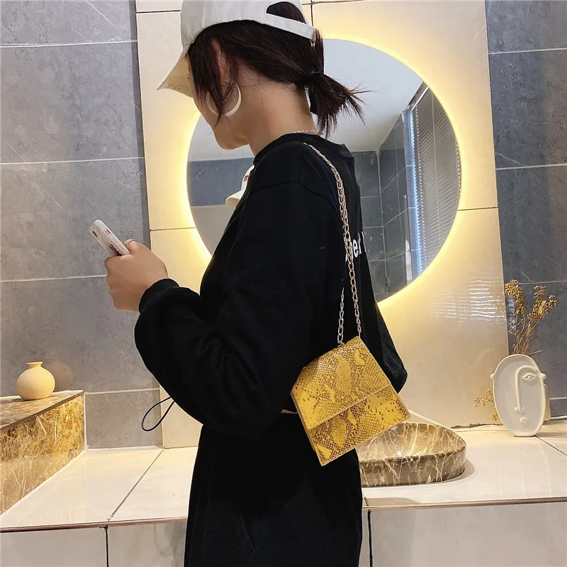 

Luxury Brand Snake Designer Women Handbag Shoulder Bags Small Crossbody Bags For Women PU Leather Bag Snake Vintage Purse Bolsa