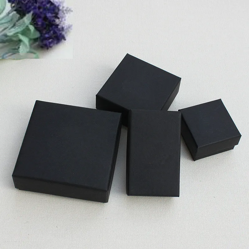 

1 Pcs Jewelry Display Gifts Box Holder Black Khaki Kraft Paper Organizer Engagement Ring Jewelry Packaging Necklace Bracelet