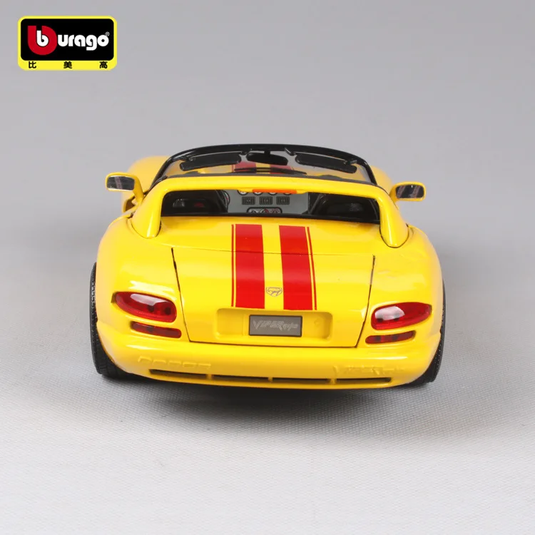 Bburago 1:18 Dodge VIPER RT автомобиль сплав модель автомобиля моделирование автомобиля украшение коллекция Подарочная игрушка Литье под давлением модель игрушка для мальчиков