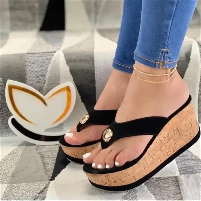 

Women's PU Solid Color Herringbone Metal Decorative High-heeled Non-slip Comfortable Summer Fashion Sandals and Slippers 4KD033