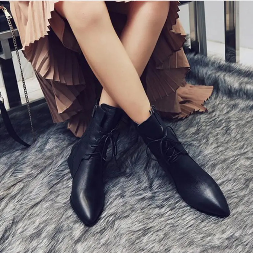 

2020 Fashion Short Boots Woman Ankle Boots Pointed Toe Lace up Women Winter Shoes Low Thick Heel Side Zipper BLACK BROWN