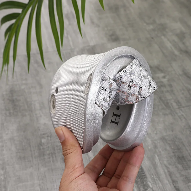 

Summer Home Shoes Woman Indoor Slippers Flat with Bling Ladies Beach Slides Outside Soft Bottom Non-slip Women Flip Flops