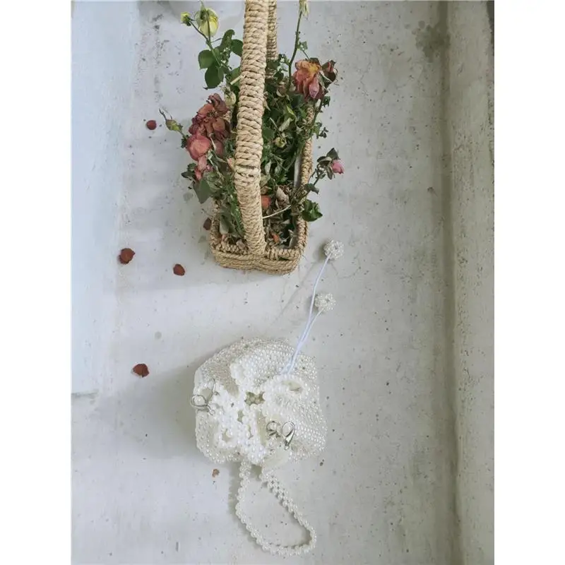 

Gentle Large Pearl Beaded Woven Bucket Bag a5968