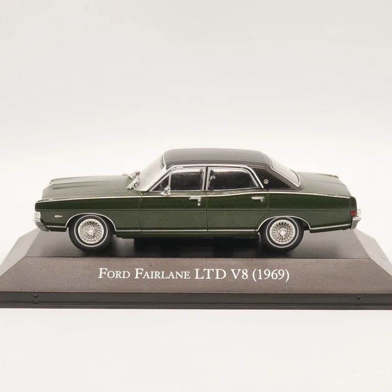 Модель автомобиля под давлением Ixo 1:43 Ford Fairlane LTD V8 1969 металлическая