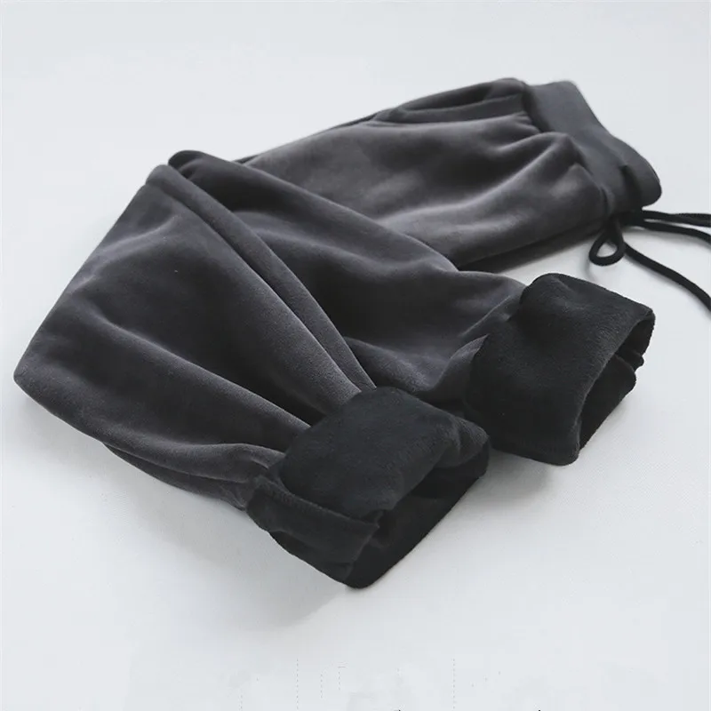 Женский вельветовый теплый зимний костюм черная серая Домашняя одежда зимняя