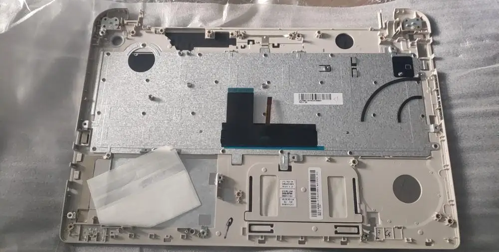 

Genuine FOR Toshiba Satellite s50 S55T Series Palmrest w Keyboard A000295330