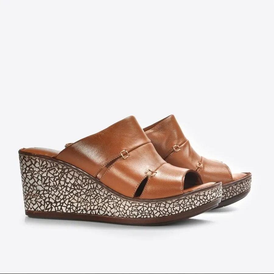 

Mink Shoes Women Tan Slippers Vzn20-037Y