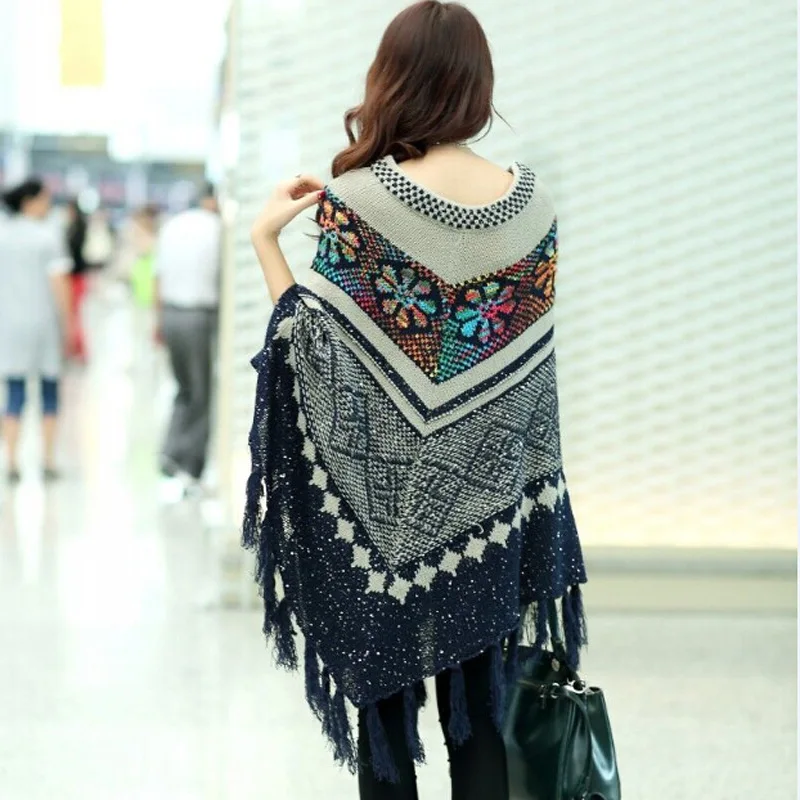 

Tassel Cape Sweater Women 2021 Spring And Autumn New Color Matching Shawl Loose Bat Sleeve Oversized Knitted Sweater Women