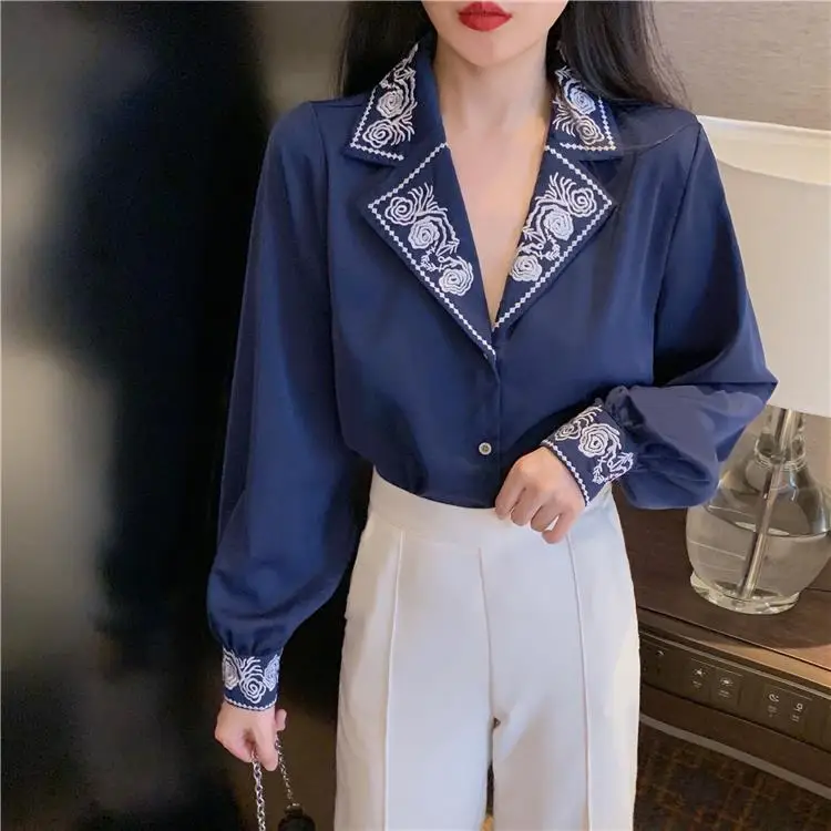 

Feme Elegant Embroidery Blouse Women's Autumn Tops Casual Office Lady Loose Shirt Designer Buttons Bottoming Shirts For Women