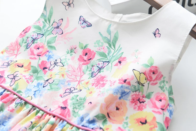 Платья для девочек Новая детская одежда Милое платье-майка с цветочным принтом и