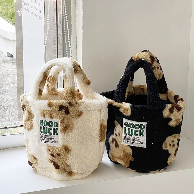 

Зимние сумки для женщин 2021, мягкая сумка-мешок из искусственного меха, однотонная сумка на плечо, теплый клатч, кошелек, плюшевые женские сум...