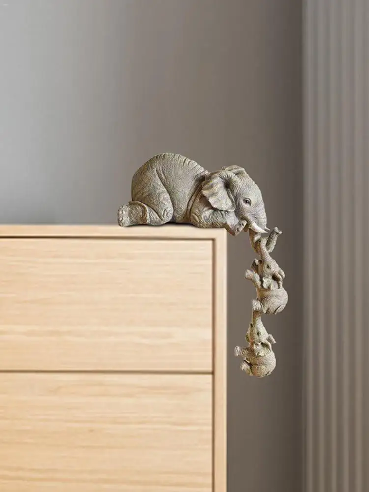 

2021 New Elephant Resin Decorative Exquisite Handicraft Animal Elephant Shaped Decoration Home Living Room Study Decor Ornaments