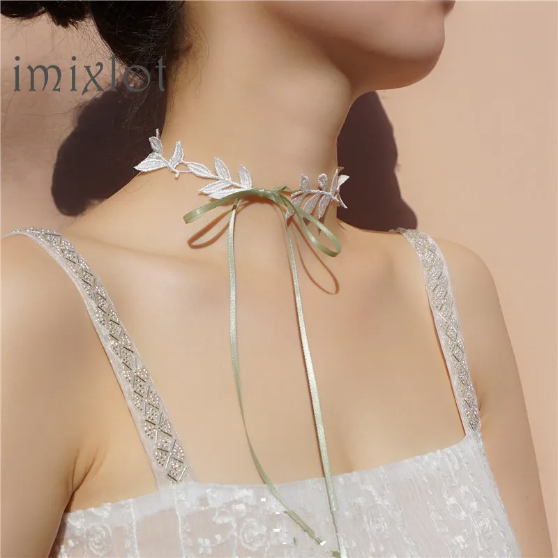 Чокер женский с дизайном белых листьев модное ожерелье в стиле шик