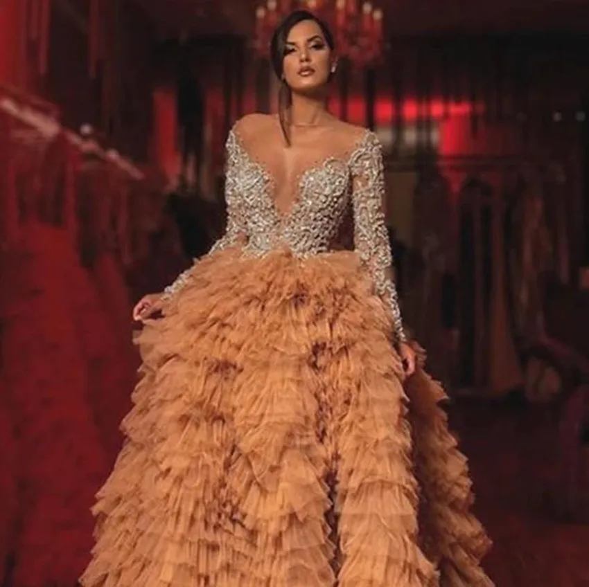 Роскошное Тюлевое вечернее платье цвета шампанского с оборками блестящие