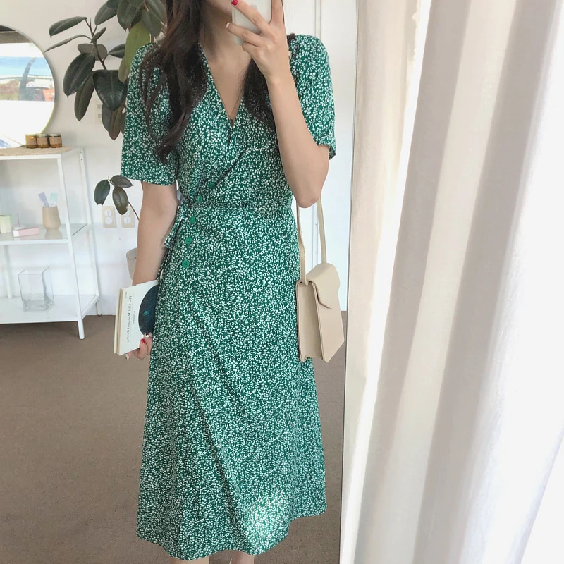 Винтажное темно-зеленое женское длинное платье с коротким рукавом v-образным