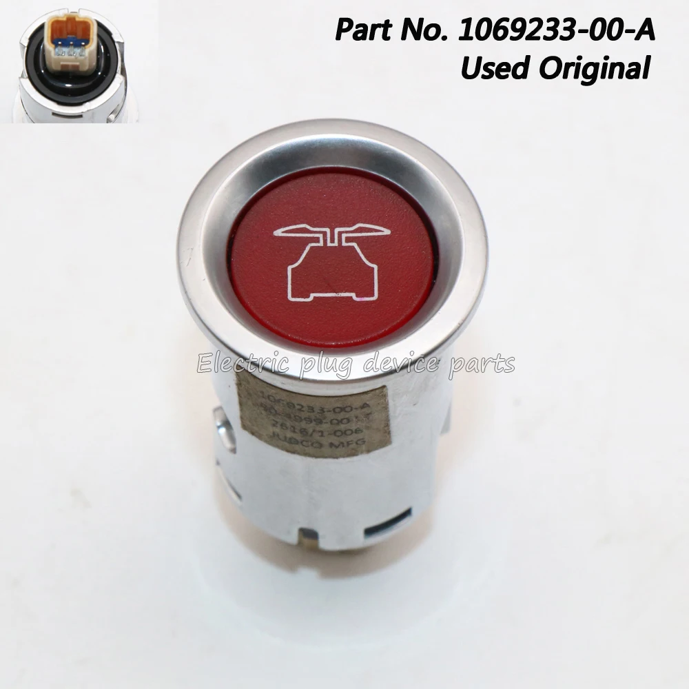 

OE# 1069233-00-A Rear Left Door Open Button Switch for Tesla X 100D 2015 2016 2017