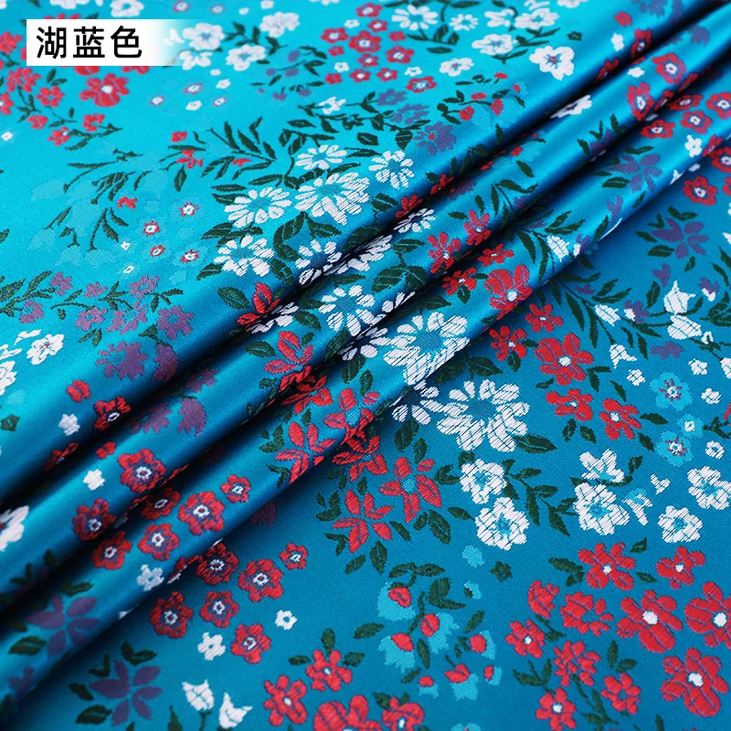 

Brocade Fabric With Flower Pattern Material For Making Hanfu Width 114cm Eco-friendly