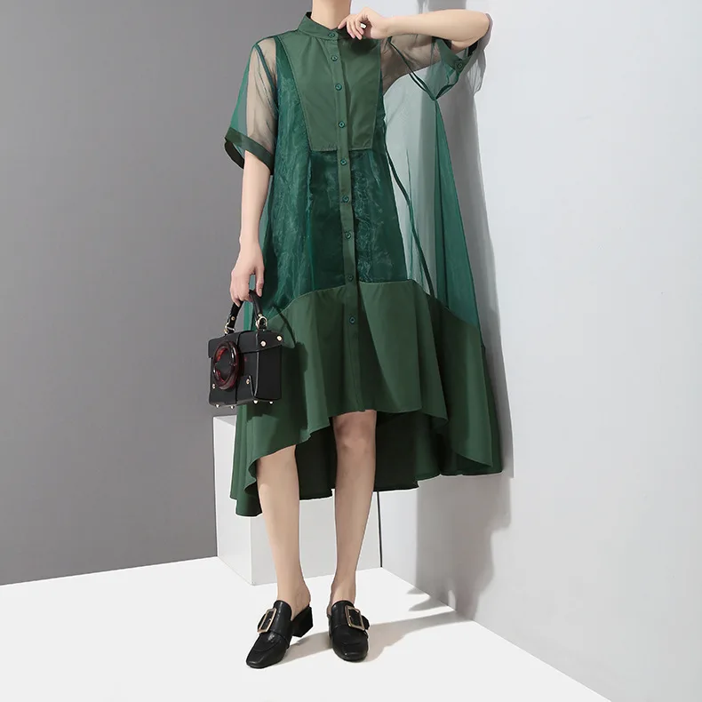 Женское платье рубашка EAM зеленое асимметричное из органзы с воротником стойкой