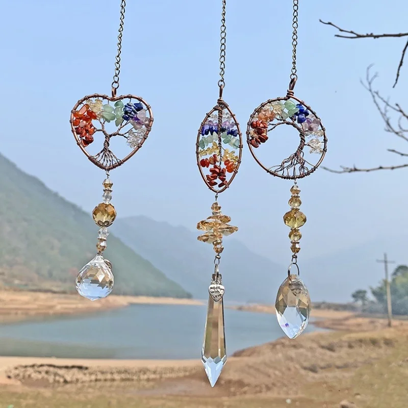 

Christmas Crystal Pendants Handmade Car Ornaments Tree of Life Holiday Party Crafts It Can Be Used To Decorate Gardens Windows