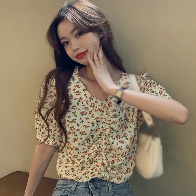 

Summer Sweet Floral Printed Blusas Women Pleated Puff Sleeves Blouses Female V Neck Cute Shirts Cozy Crop Tops Femme Ropa Mujer