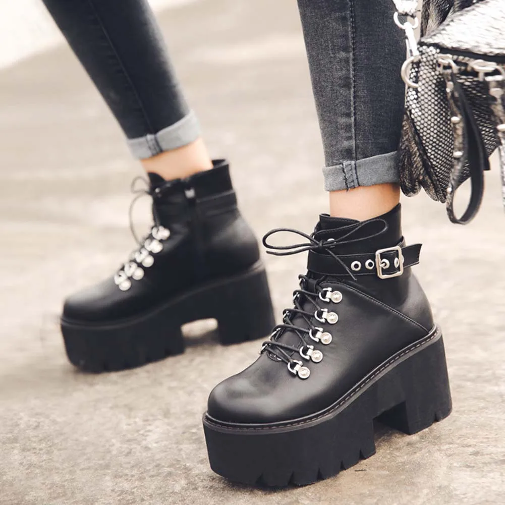 

DORATASIA Ins Women Lace Up Chunky Heel Street Cool Shoes Buckle Autumn Metal Boots Women Platform Ankle Boots
