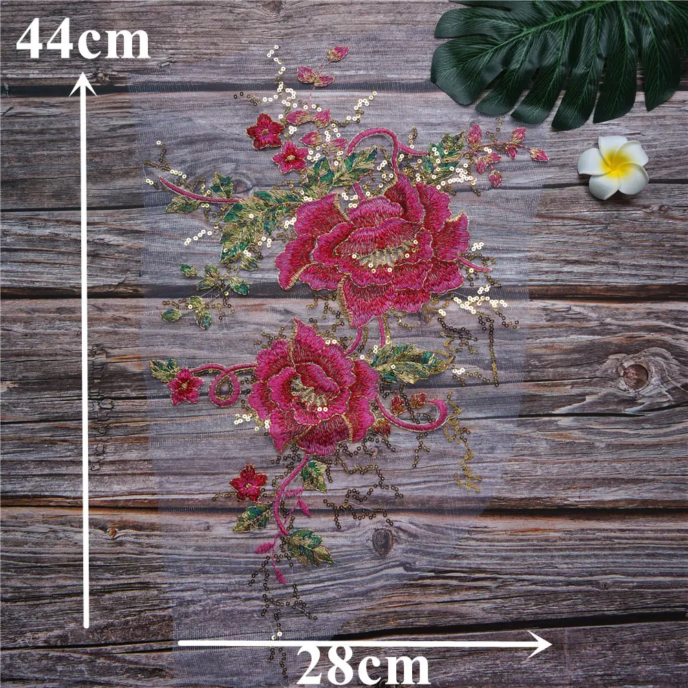 Розовый пион цветок золотые блестки кружевной ткани вышитое свадебное платье