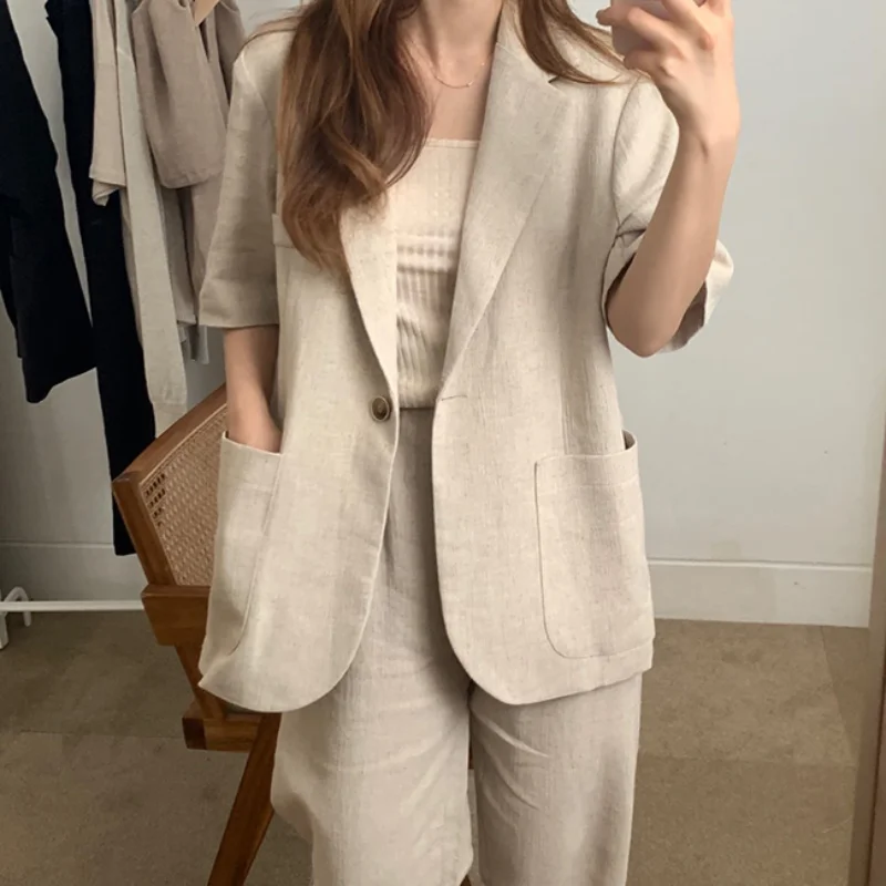 

2021 New Women Summer Cotton Linen Single Button Blazer Jacket Coat Half Sleeve Loose Suits Tops Outwear Cardigan