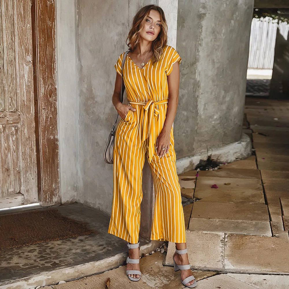 Комбинезон женский летний с V образным вырезом элегантный пикантный длинный