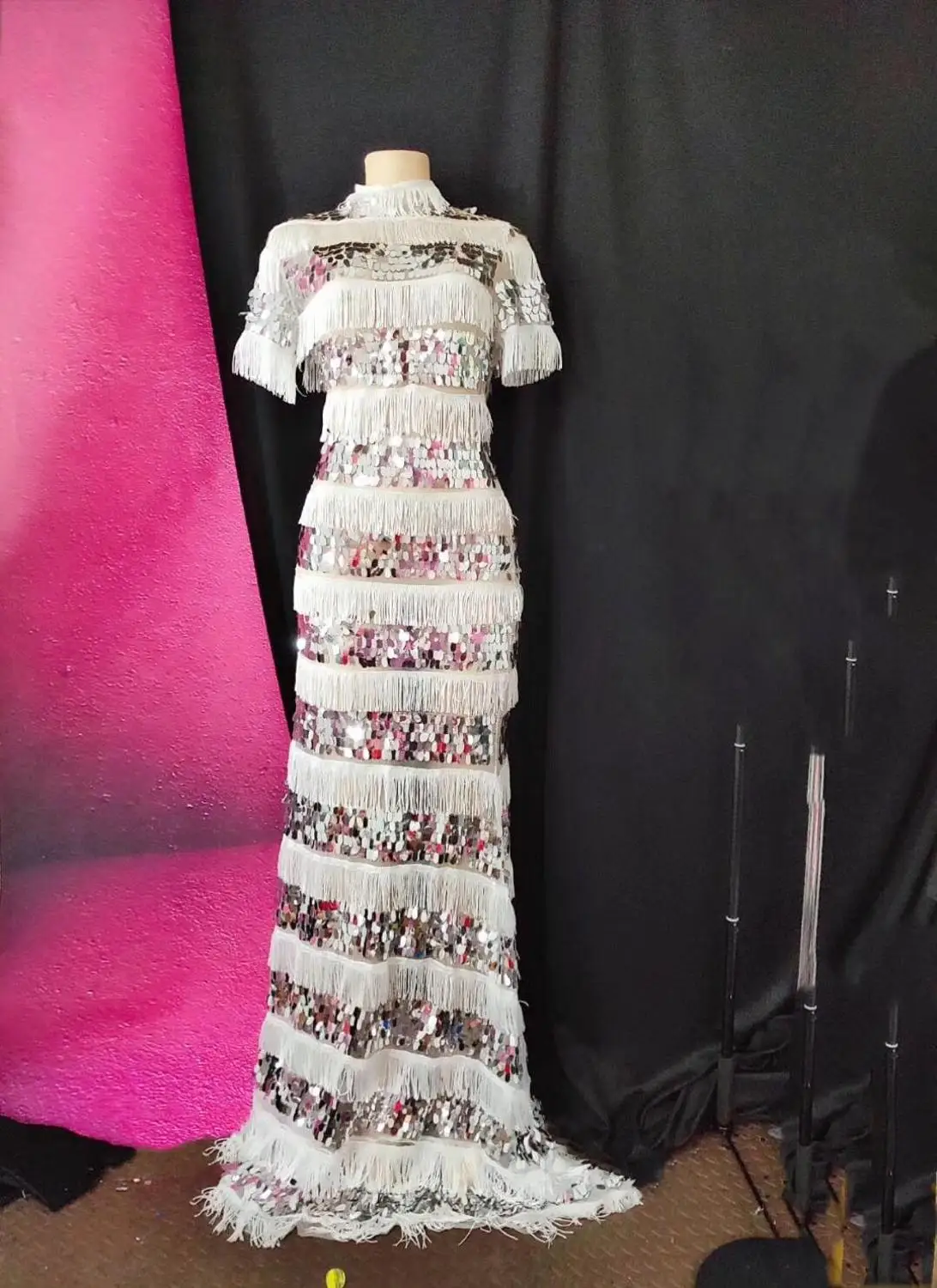 

Прозрачное белое длинное платье с кисточками и блестками, Сетчатое платье для дня рождения, выступления певицы, выпускного вечера