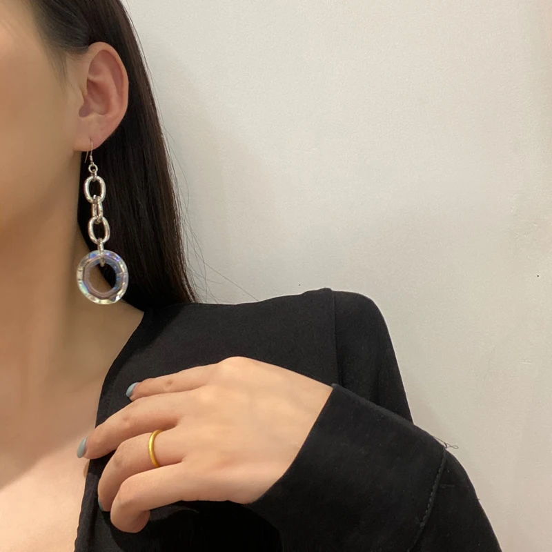 

XIALUOKE Vintage Metal Round Chain Geometry Color Resin Drop Earrings For Women New Bohemia Hyperbole Dangle Earrings Jewelry