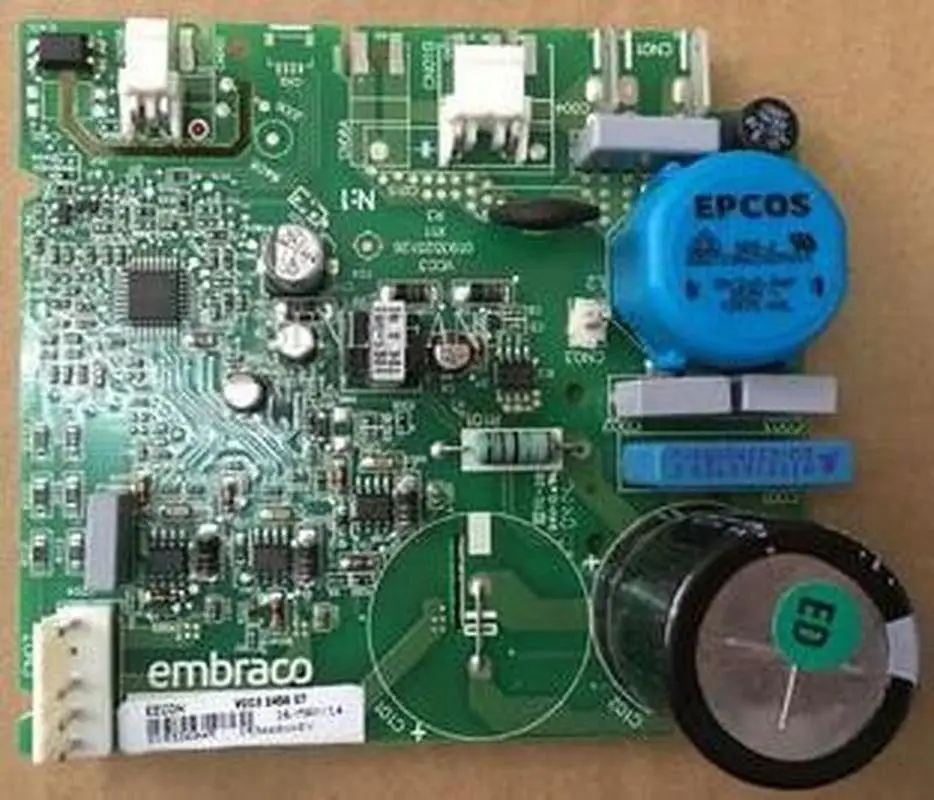 EECON VCC3 2456 07 Инвертор управления 0193525122 с черной коробкой