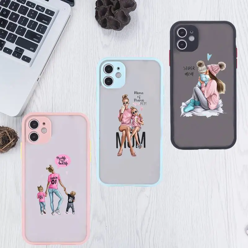 

Mom and baby Phone Case For iPhone 12 11 Mini Pro XR XS Max 7 8 Plus X Matte transparent Pink Back Cover