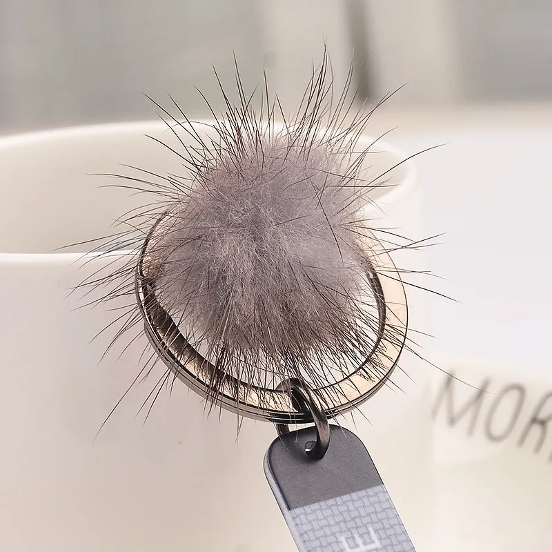 

2020 Korean Version Cute Keychain Creative Cute Bear Small Hair Ball Key Chain Men Women's Bags Car Key Ring Small Pendant Gift