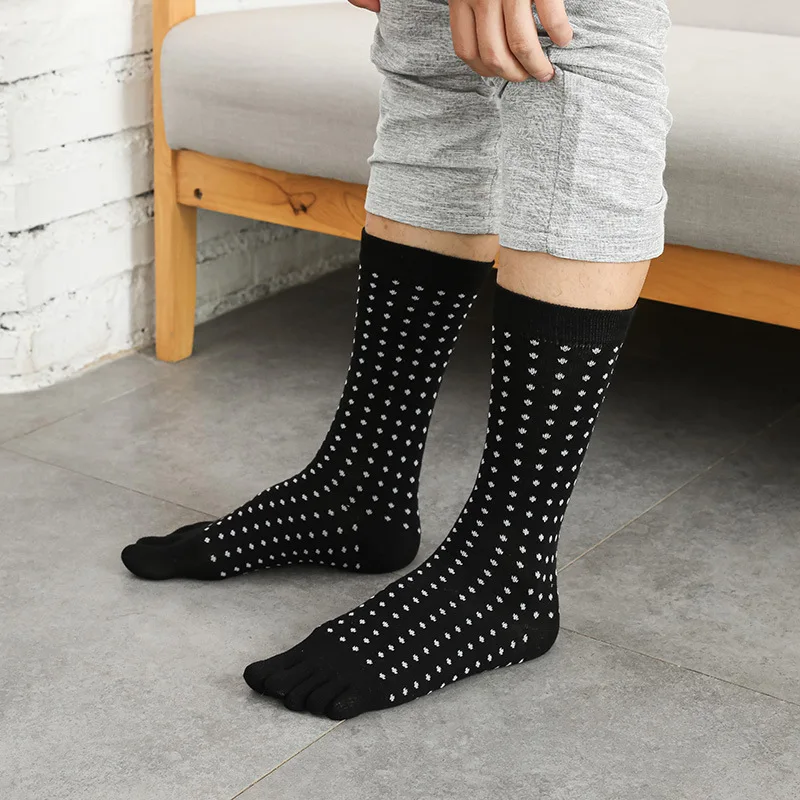 5 Pairs Men's Mid-Calf Socks with Toes Classic Black Striped Plaid Five Fingers Socks Elastic Quality Cotton Business Long Socks