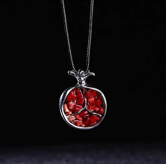 Ladies Necklace Pomegranate Pendant Long First Love Fruit Sweater Chain jewelry necklace | Украшения и аксессуары