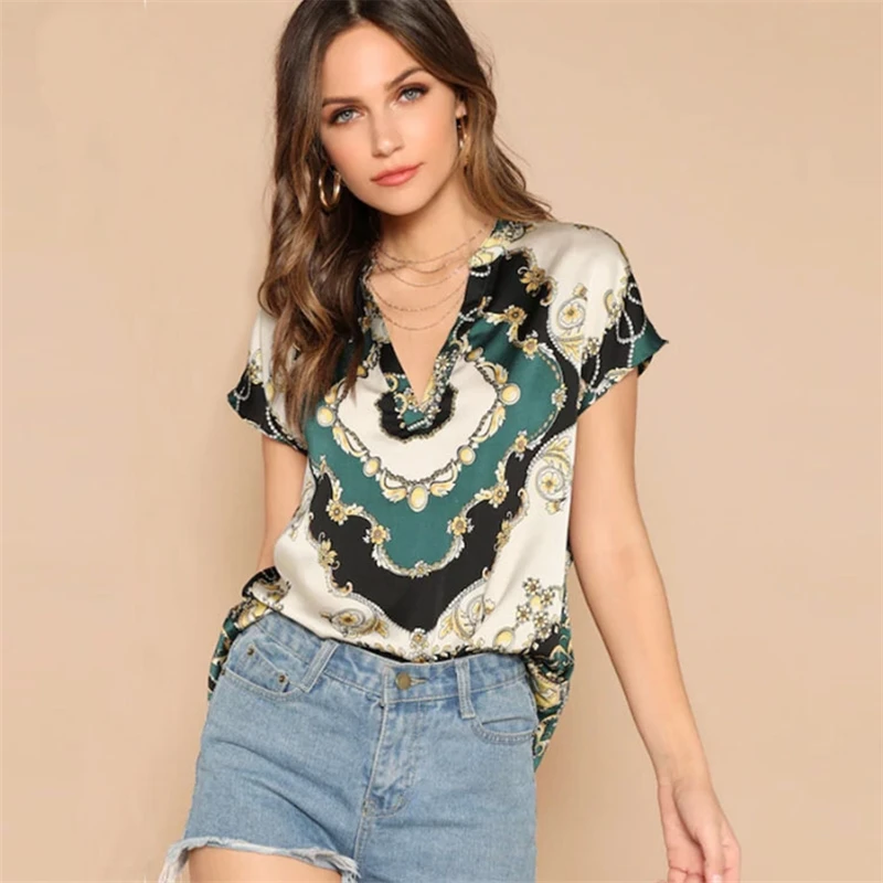 

V-neck loose overseas women's T-shirt