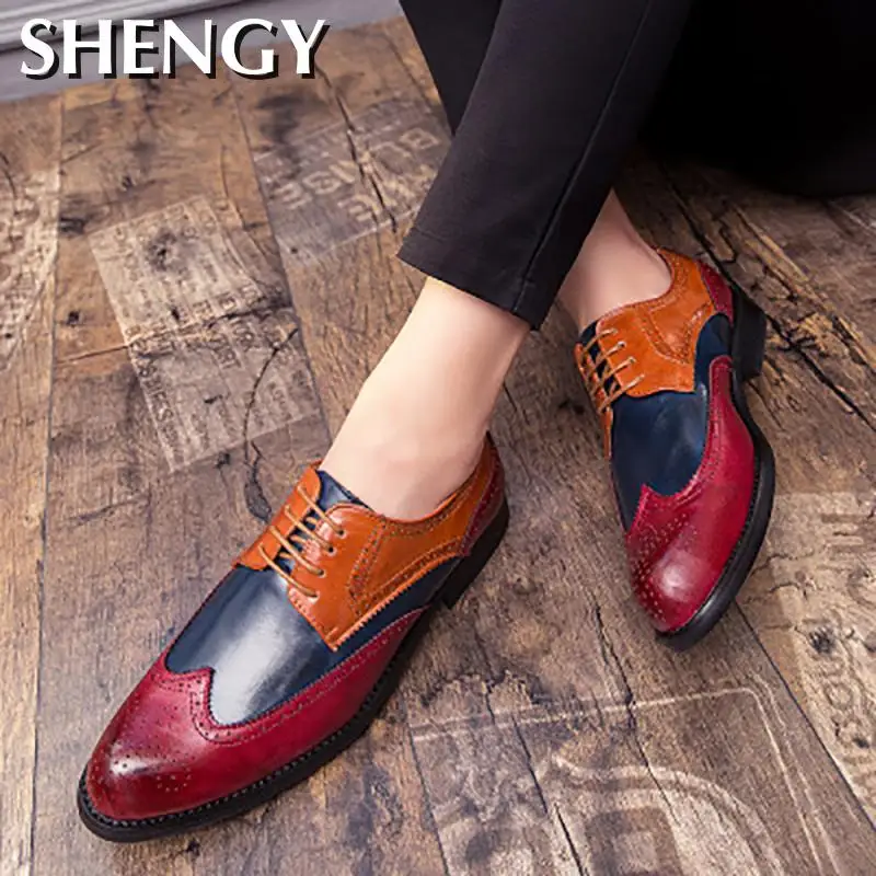 Мужские оксфорды деловые туфли с острым носком 2020 лоферы кисточками уличные на