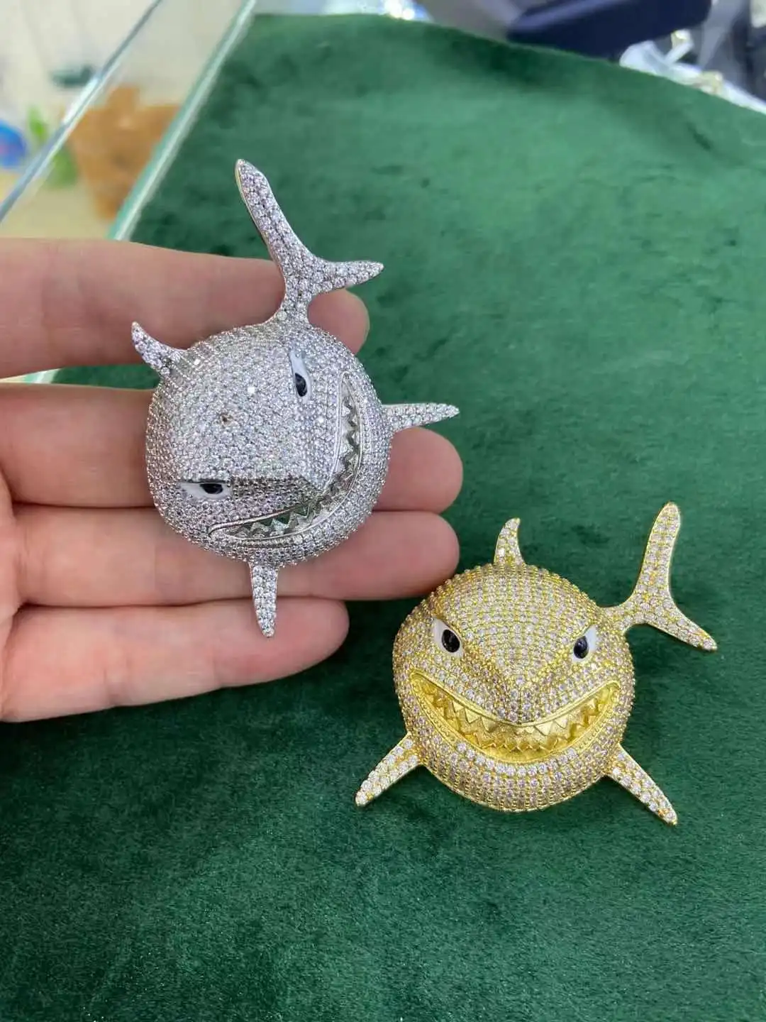 

Shark Pendant Necklace Gold Color Plated Men's Hip Hop Rock Street Jewelry