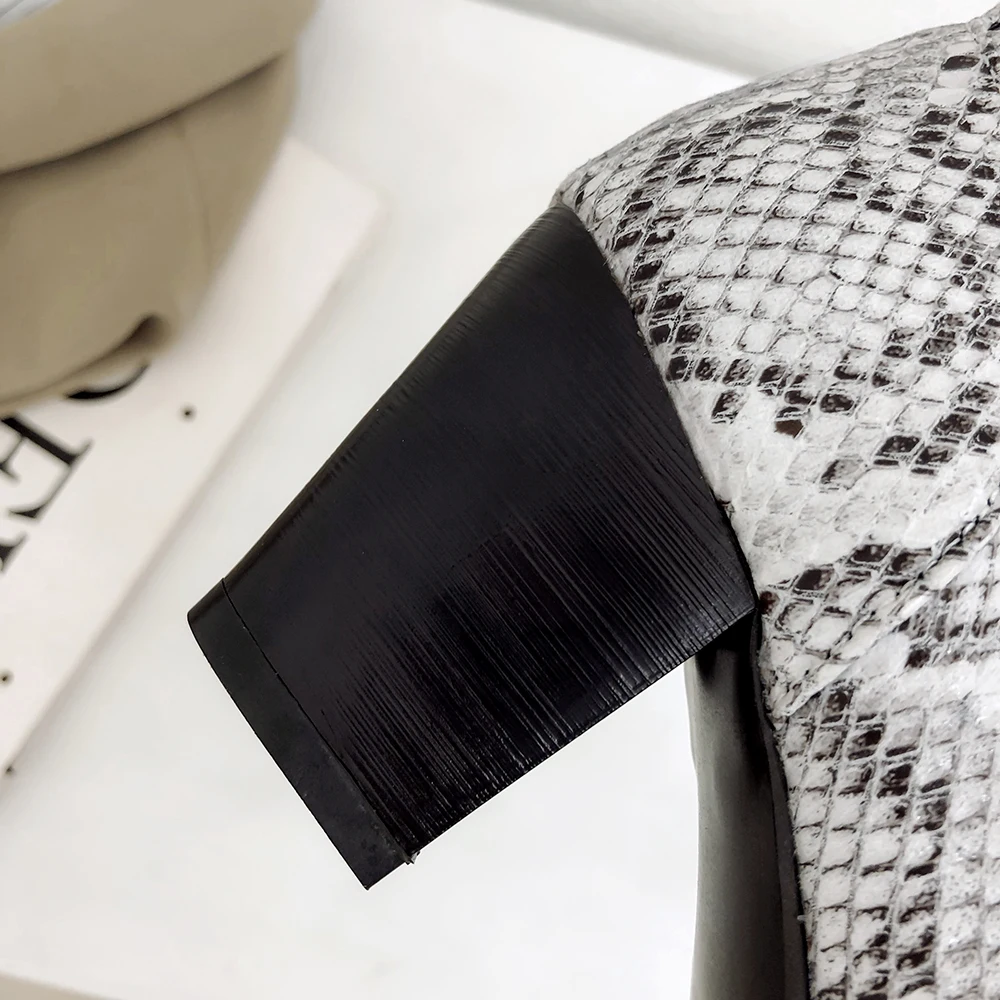 Женские повседневные сапоги до середины икры зимние на высоком каблуке большой