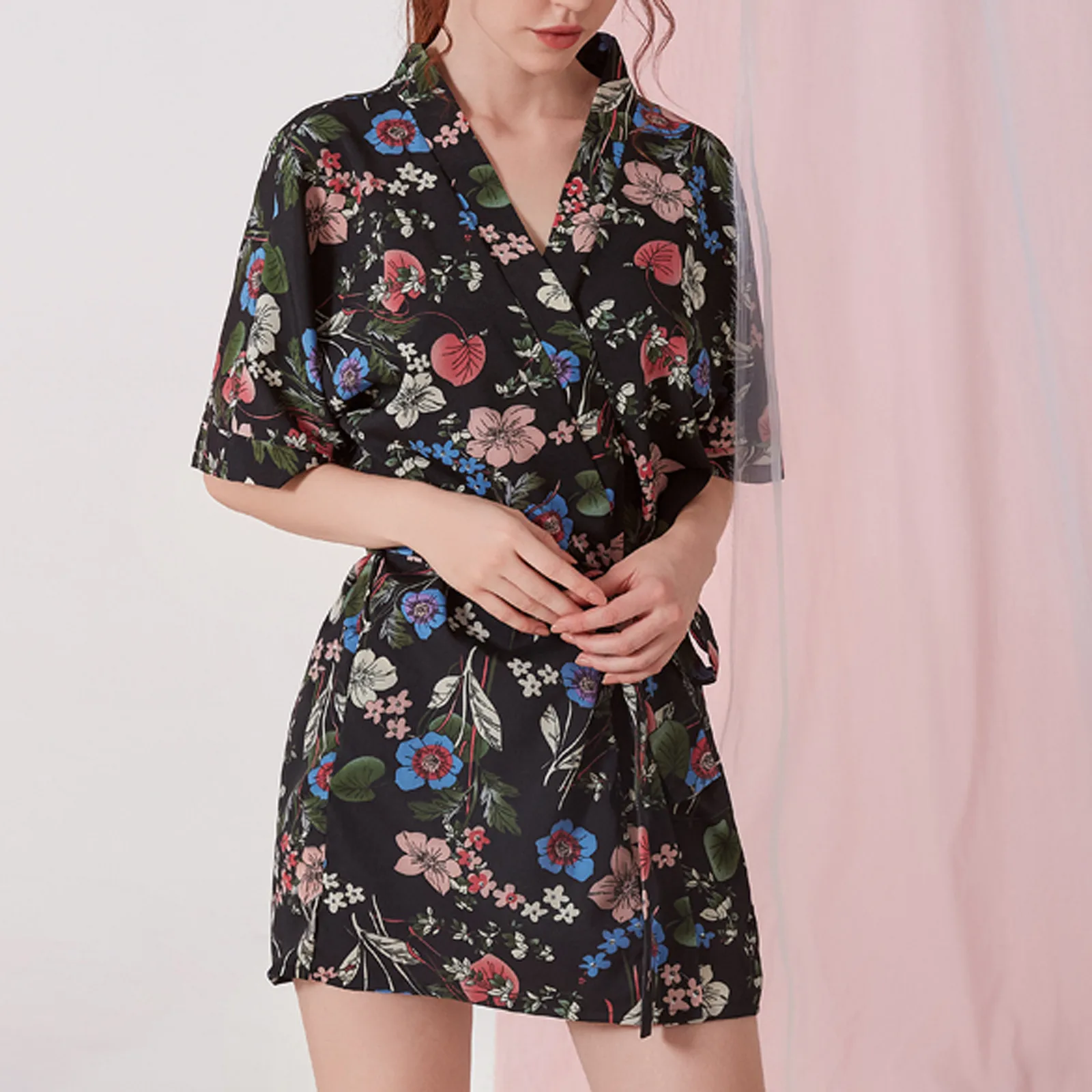 

Порно Женская домашняя одежда, сексуальная одежда для сна с V-образным вырезом, женская ночная рубашка, модное женское нижнее белье с цветоч...