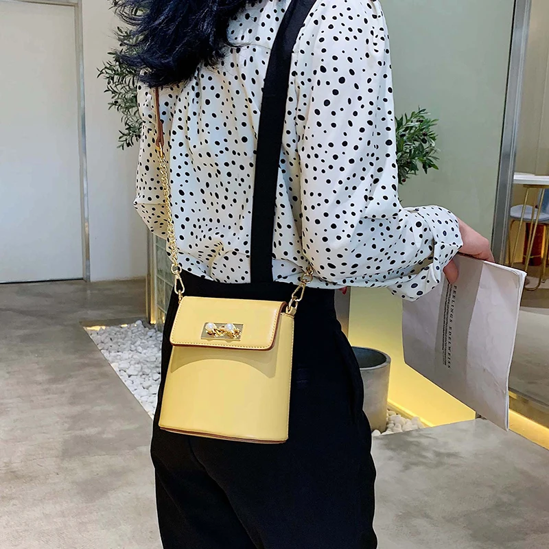 Новое ведро Маленькая женская кожаная сумка жемчужный замок 2019 цепь через плечо