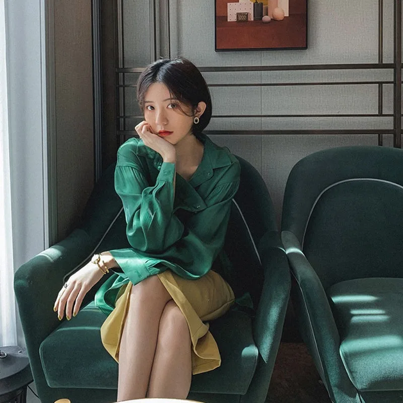 

Retro Women's Blouses 2021 Elegant Women's Blouses Autumn Fashion Button-down Shirts Solid Color Loose Long-sleeved Shirt Women