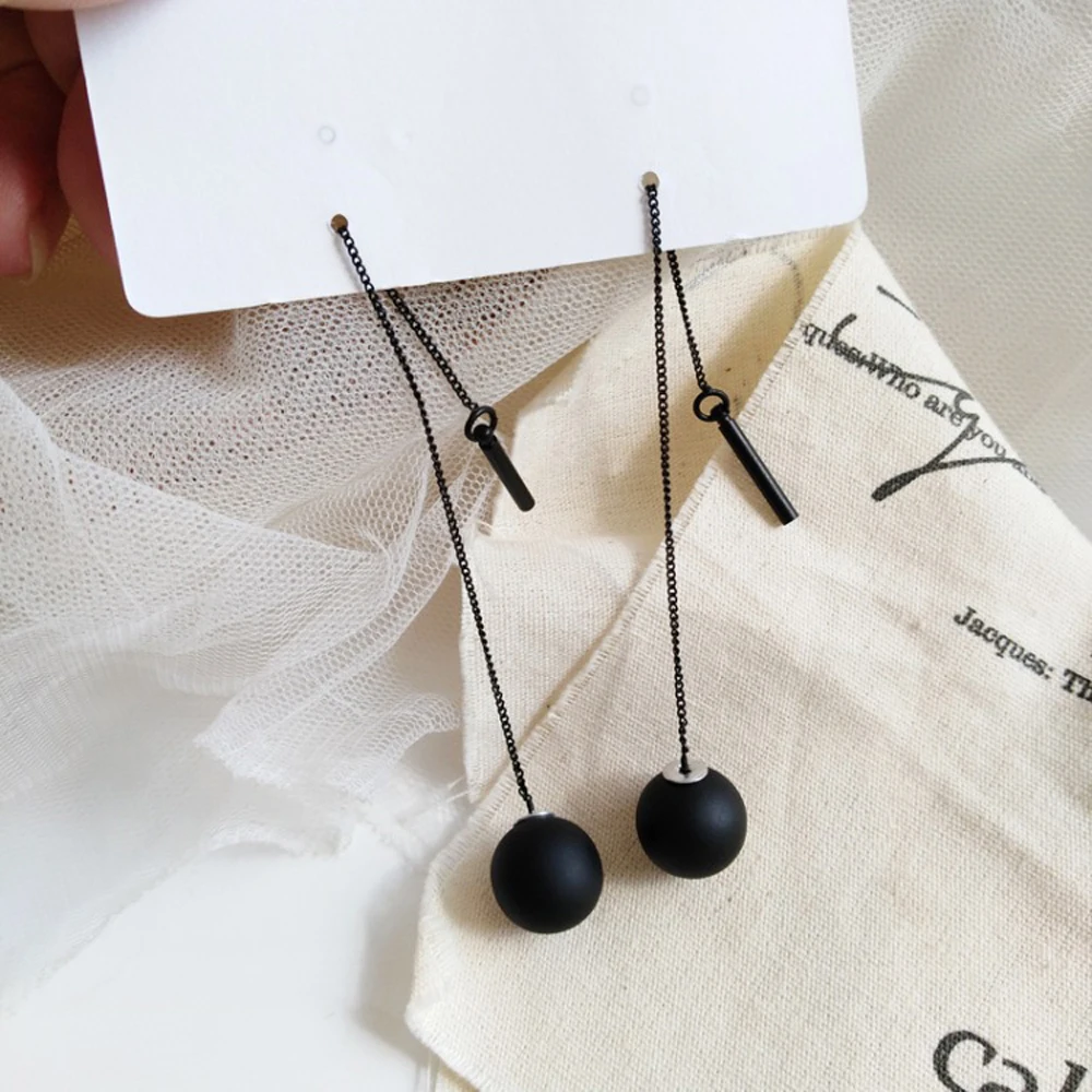 

2021 Classic Fashionable Personality Style Stud Earrings Black Ball Geometry Shape Earrings Female Charm Jewelry Party Gifts