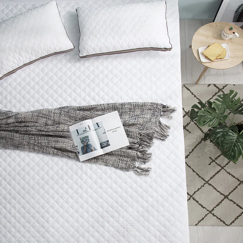 Новый толстый стеганый матрас нескользящий защитный для кровати