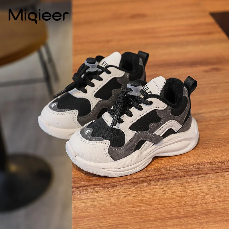 Kids Sneakers Baby Boys Girls Casual Shoes Non Slip Warm Short Plush Soft Sole Outdoor Walking Running Sports Shoes Size 21-30