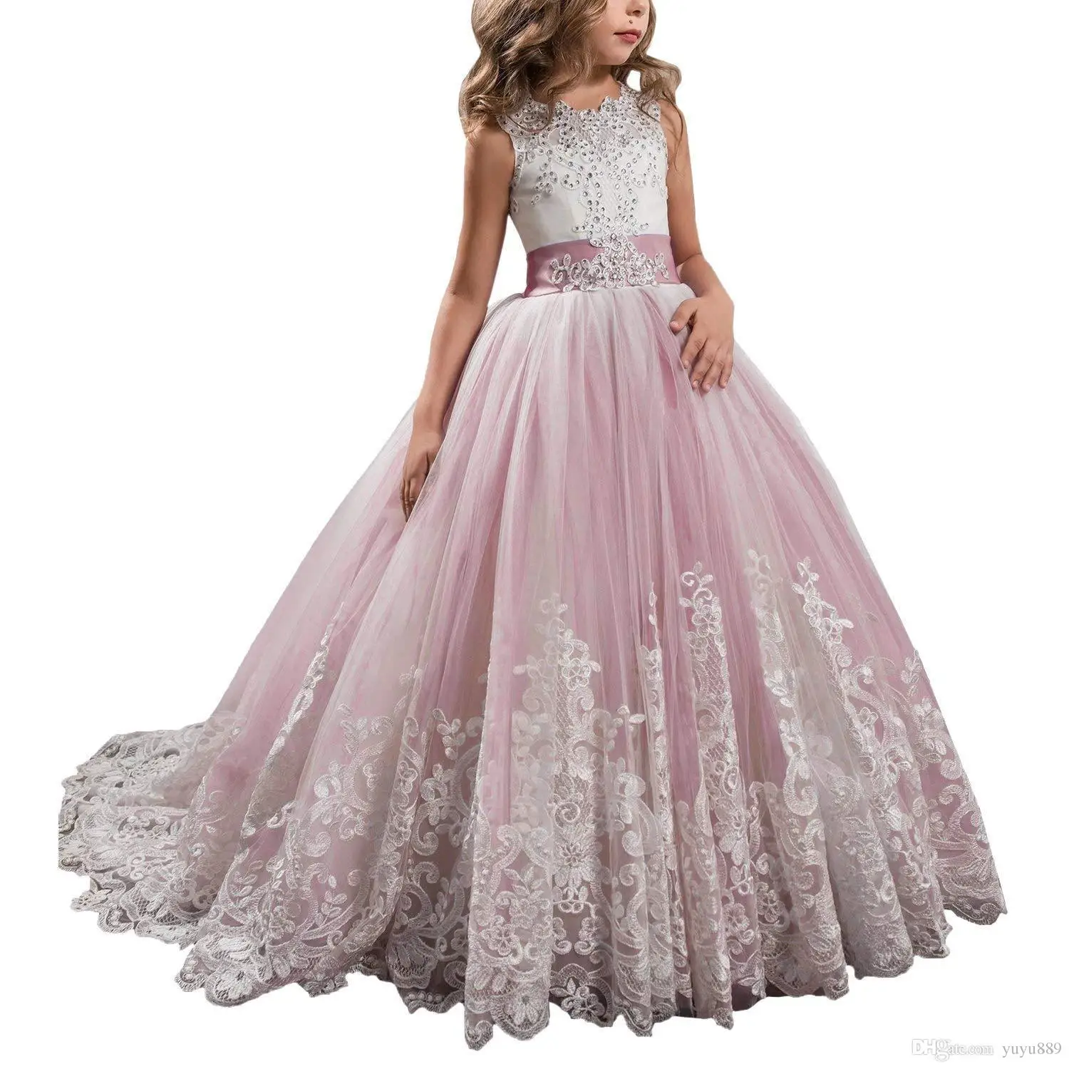 

New Arrival Lace Ball Gown Flower Girl Dresses For Weddings Appliques Little Girls Pageant Dress Short Sleeves Pearls First Comm