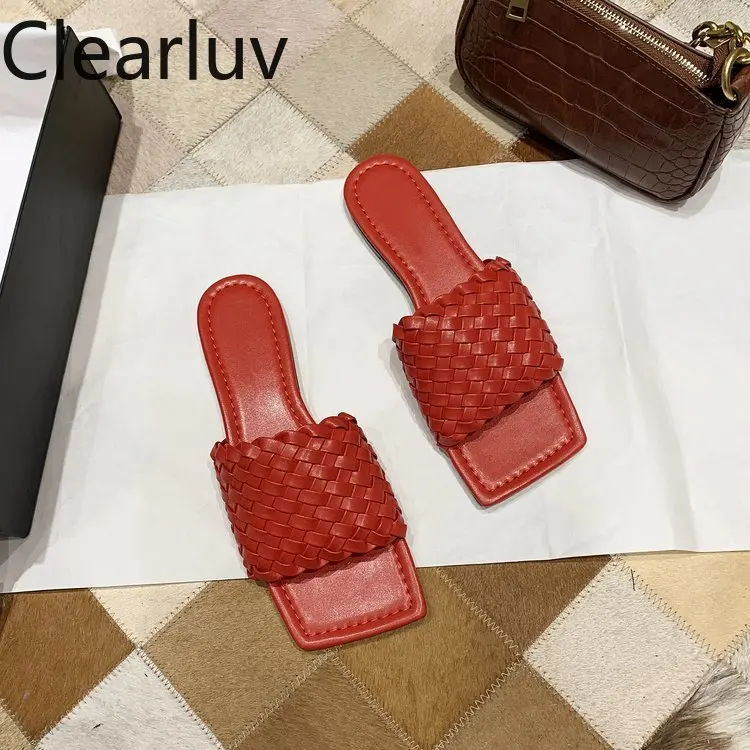 Сандалии женские на плоской подошве модная обувь с квадратным носком плетеные