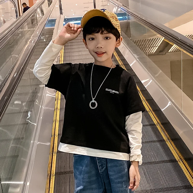 

Children's clothing 2021 spring new color matching fake two-piece T-shirt, big boy boy long-sleeved round neck top cotton